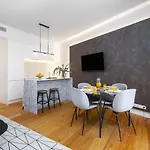 아파트 Whome Exclusive Hideaway Perfect For Digital Nomads & Remote Workers 리스본